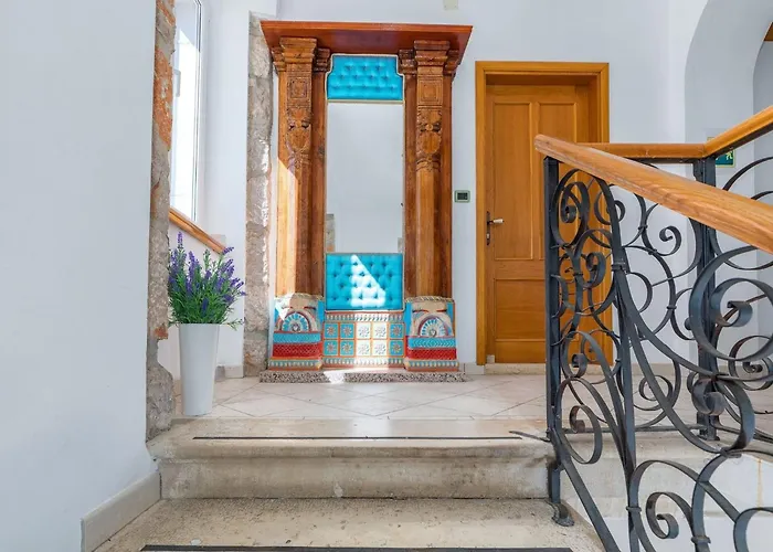 Near In Croatia Apartment *